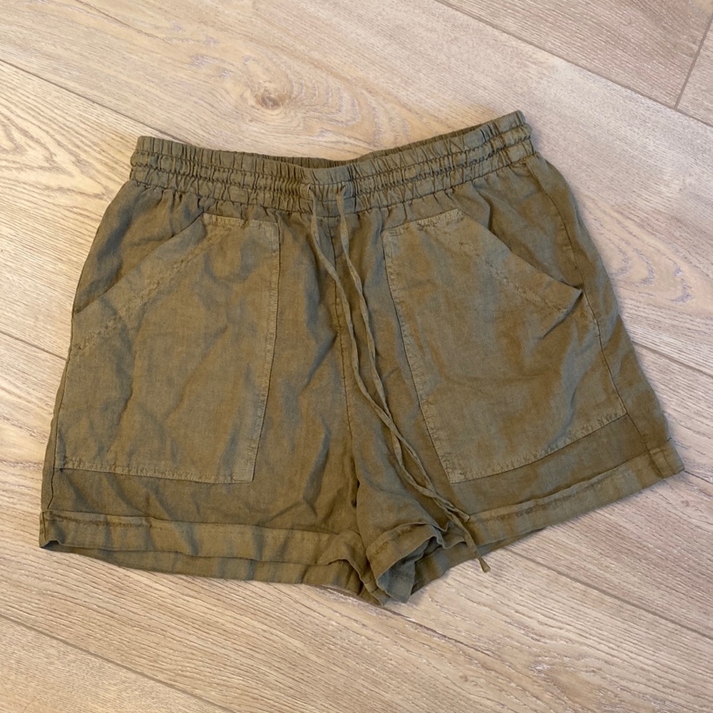 Women's Mid-Rise Tie Waist Utility Shorts - Universal Thread™ Olive Green M